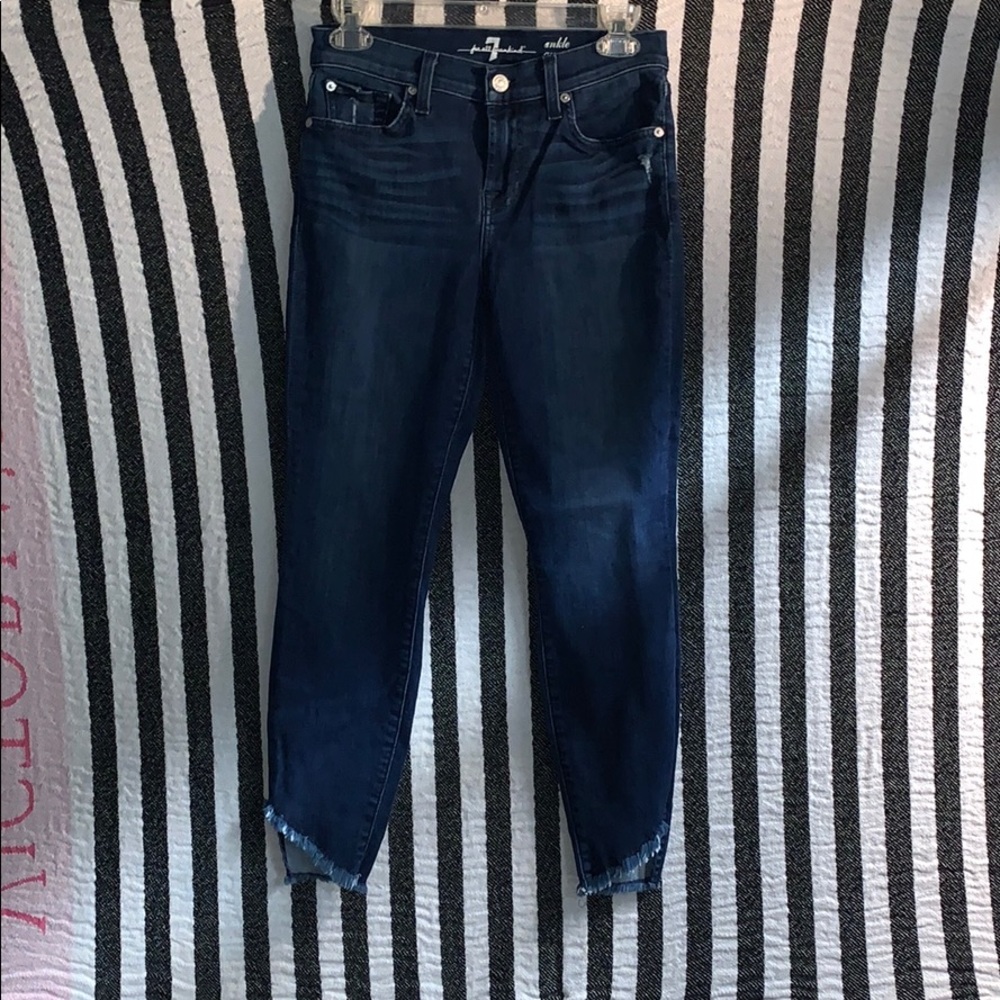 7 FOR ALL MANKIND Ankle Gwenevere with Angled Hem - Picture 3 of 5